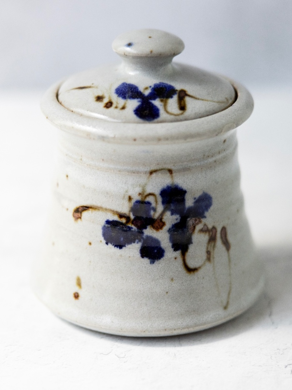 Handmade studio pottery sugar jar canister with lid blue abstract flower 3.5"